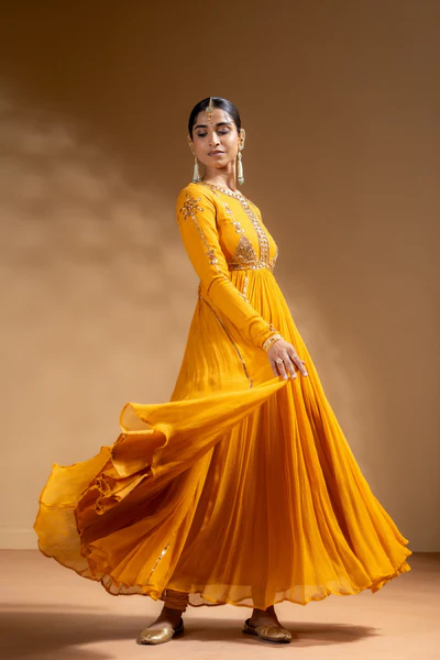 Timeless Elegance, Hand-Painted Sophistication